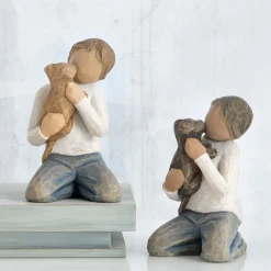 Willow Tree Children^Kindness (Boy, Darker Skin Tone And Hair Color)