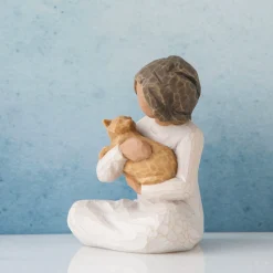 Willow Tree Pets^Kindness (Girl, Darker Skin Tone And Hair Color)