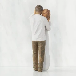 Willow Tree Couples^Together (Woman: Lighter Skin, Man: Darker Skin)